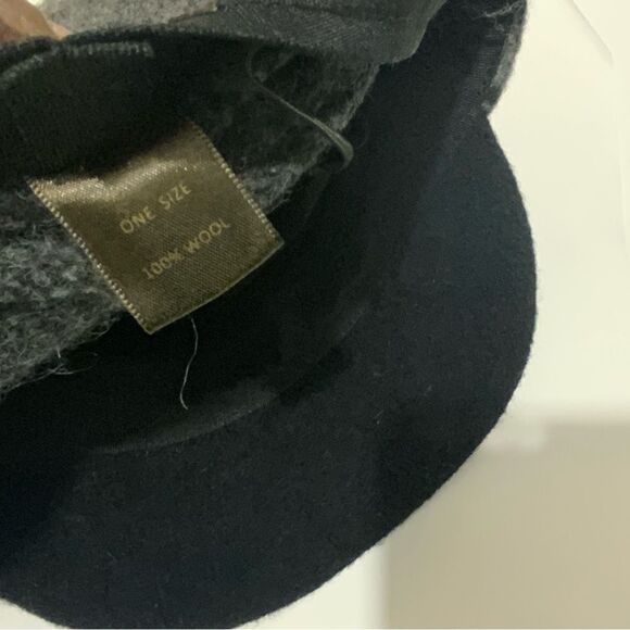 Adora Gray Black Leopard Print Black Elastic Band 100% Wool Beret One Size - Picture 9 of 10